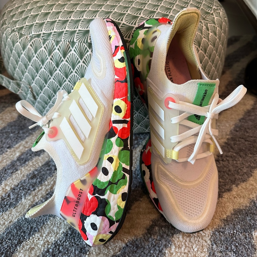 RARE - Adidas Marimekko Ultraboost women’s sneakers